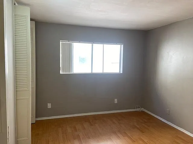 11920 Mayfield Ave #7 — Photo 3