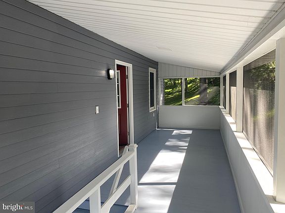 2nd image of 723 McCormick Rd