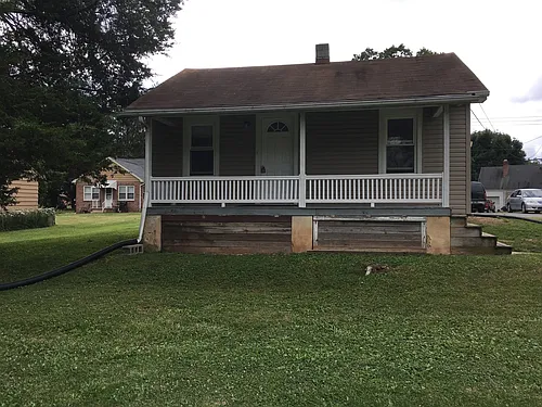 2243 Sunset Ln Photo 1