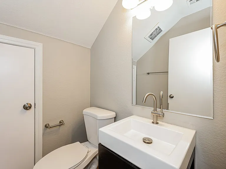 3010 Sunrise Bay Ave — Photo 16
