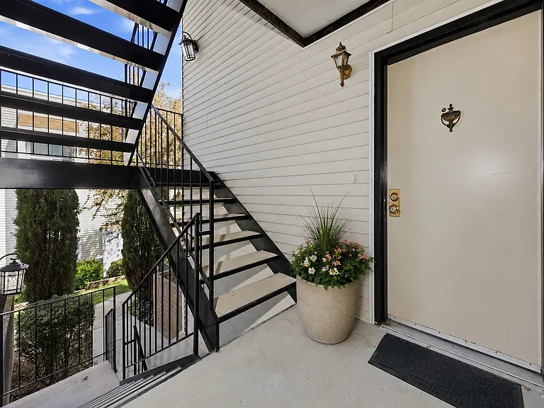 S Quailbrook Dr — Photo 20