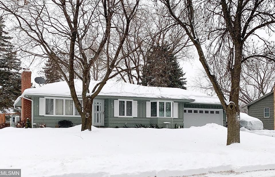 1st image of 609 E 131st St