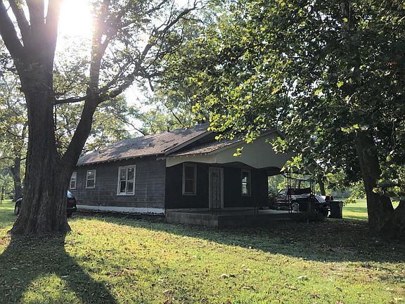 Image 5: front of house