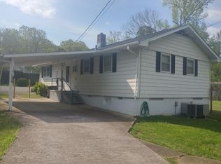 126 Marshall Cir, Oak Ridge, TN 37830