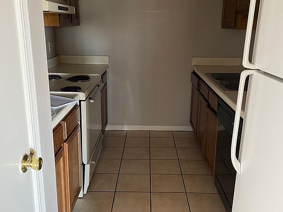 5th image of 514 Red Drew Ave