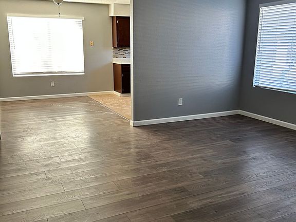 2nd image of 816 Capehart Ct APT A