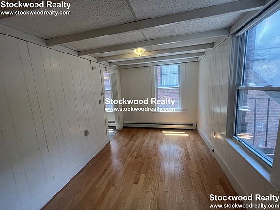 5th image of 232 Cambridge St