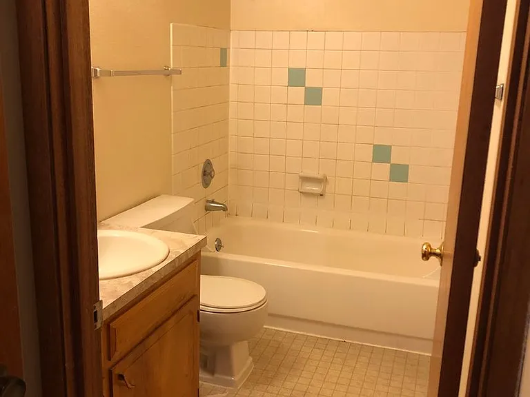 2020-2064 SE Salmon St — Photo 7