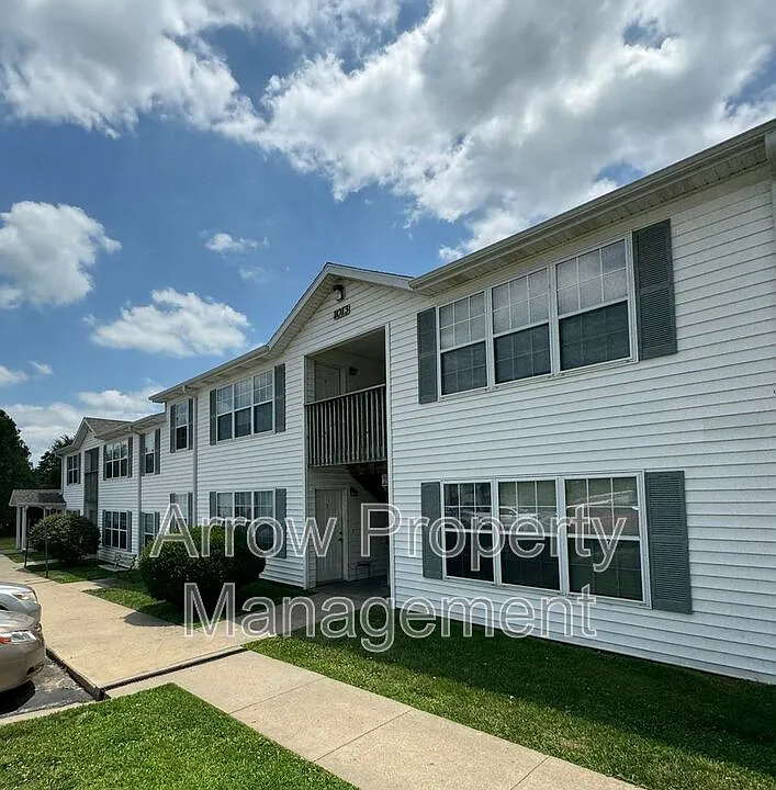 1013 W 14th St #4