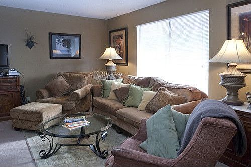 4th image of 1575 Heather Dr