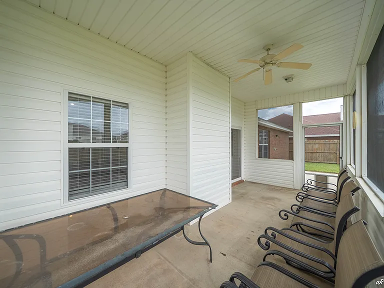 5402 Blue Dog Rd — Photo 15