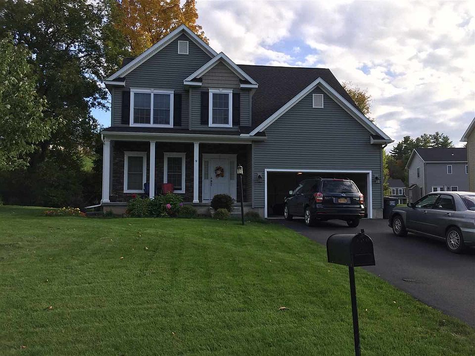 1st image of 9 Jennifer Dr