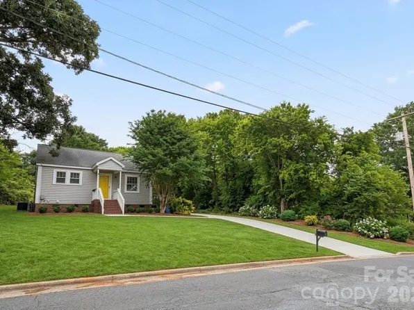 1210 Wiscassett St, Albemarle, NC 28001