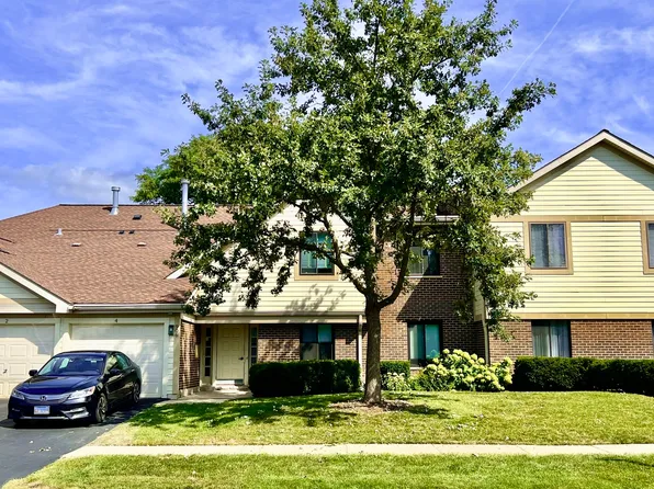 906 E Kings Row Unit 1, Palatine, IL 60074