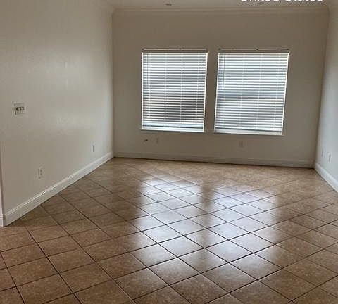 3rd image of 3445 Shelden St
