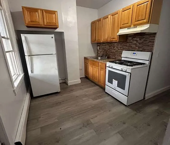 429 Prescott St — Photo 6