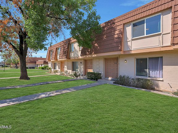 3rd image of 1629 E DUNBAR Drive