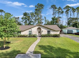 2818 Frostwood Cir, Dickinson, TX 77539