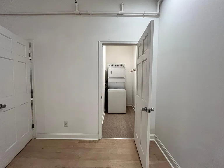 22 Campbell Ave SE #A — Photo 34