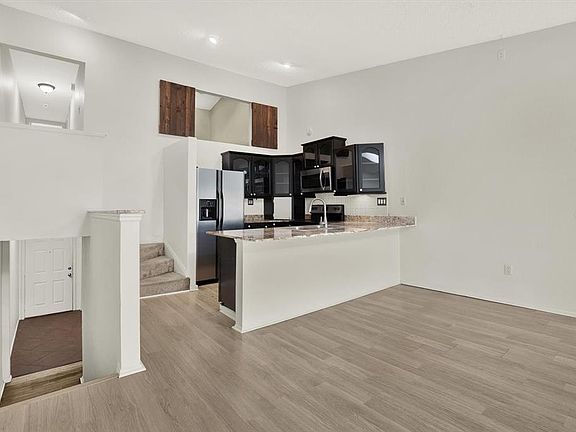 5th image of 6289 93rd Ter N APT 4302