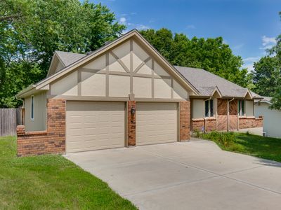 6000 N Strathbury Ave, Kansas City, MO, 64151