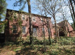 243 Valley Club Cir, Little Rock, AR 72212