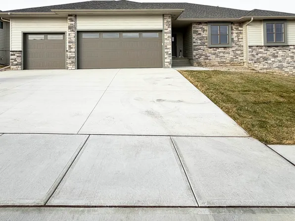 2605 S Galena Ave, Sioux Falls, SD 57110