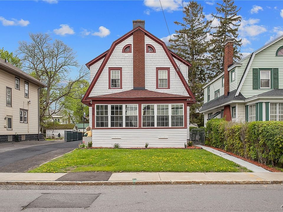 1st image of 606 Seeley Rd