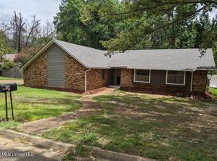 104 Jill Cv, Clinton, MS 39056