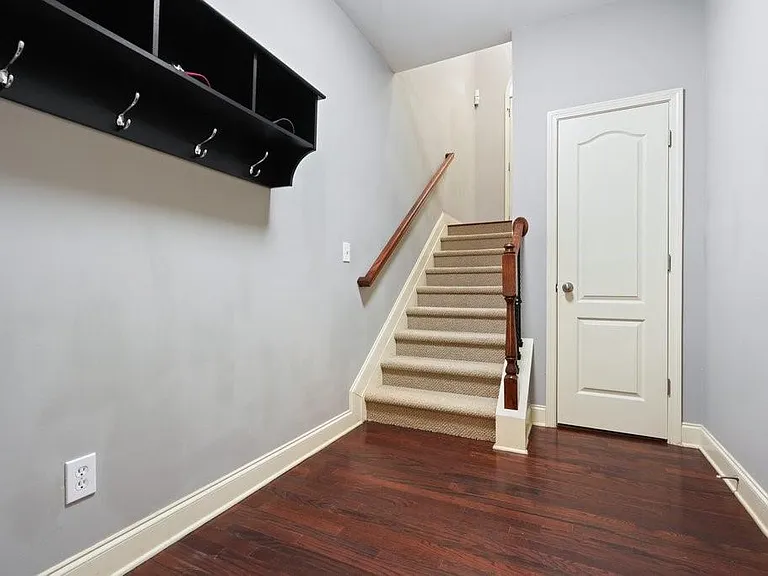 3888 Fairhill Point — Photo 35