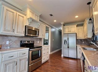 15054 Cross Gate Dr, Walker, LA 70785