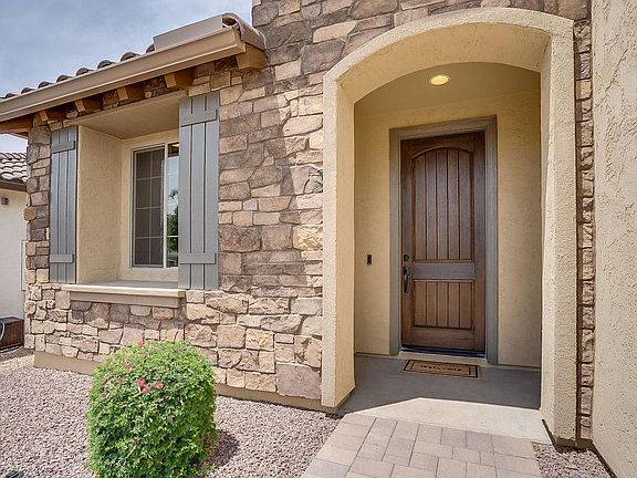 3rd image of 44708 N Sonoran Arroyo Ln