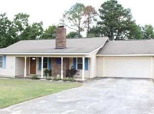 123 Williams Dr, Bonaire, GA 31005