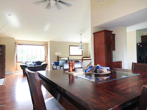 4th image of 5177 Shagbark Ct