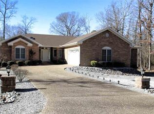 14 Belleza Way, Hot Springs Village, AR 71909