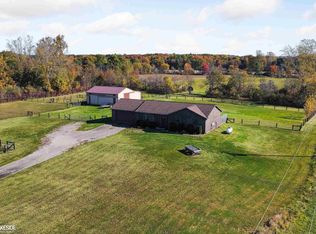 4624 Breen Rd, Emmett, MI 48022