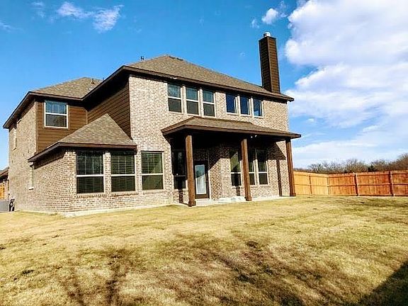 2nd image of 5116 Crestwater Dr