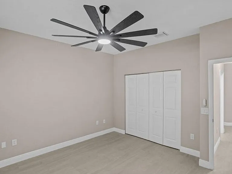 8985 NW 45th Ct — Photo 10