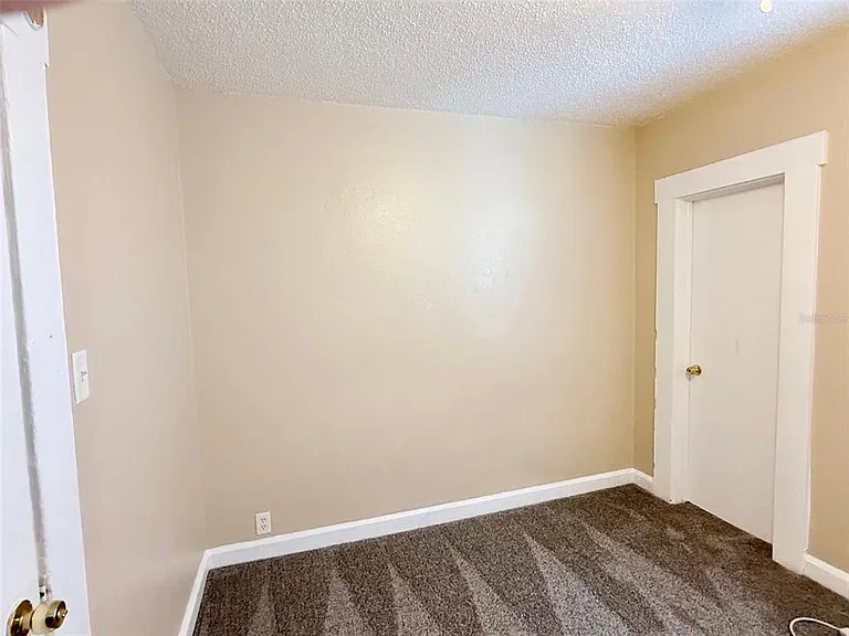 2609 4th St S — Photo 26