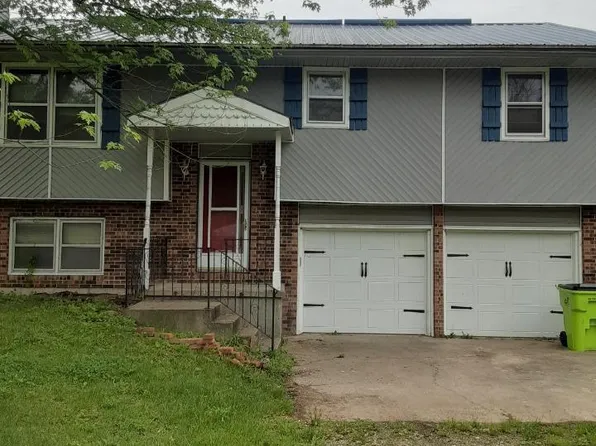 2813 Brookview Ave, Sedalia, MO 65301