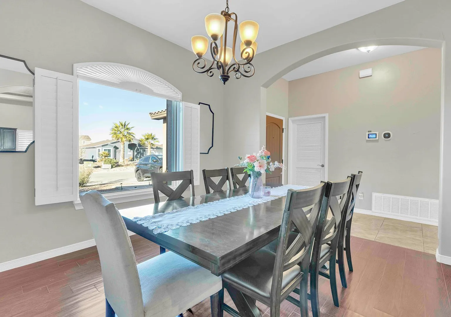 East El Paso 3bed/2bath Refrig A/C — Photo 4
