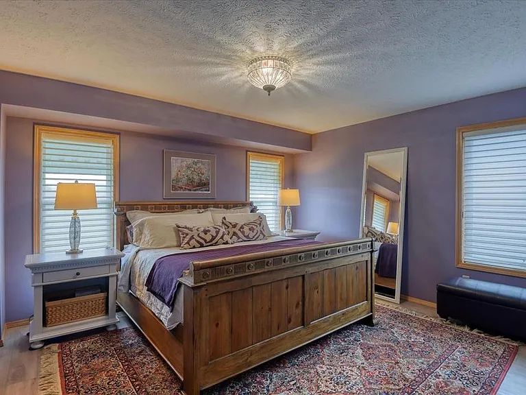 311 S Calvin Ln — Photo 12