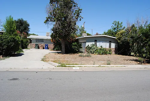 9 Dunlap St Photo 1