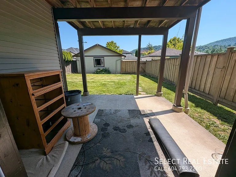 36220 Shadbolt Ave — Photo 41