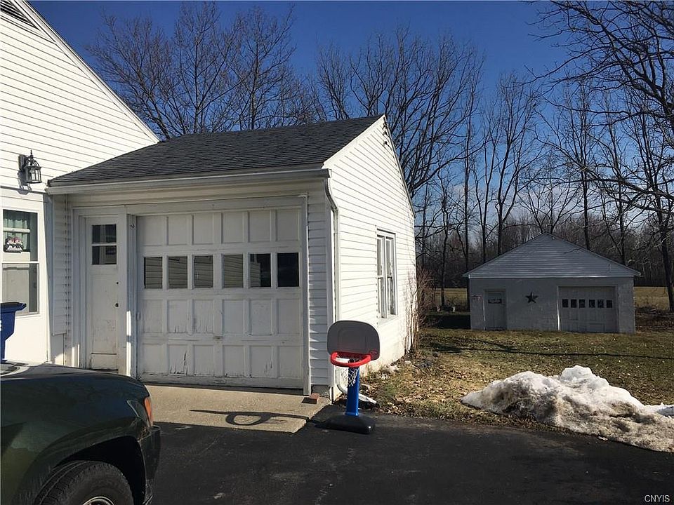 2nd image of 3315 Warners Rd