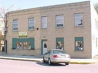 139 3rd St NW APT 2, Valley City, ND 58072