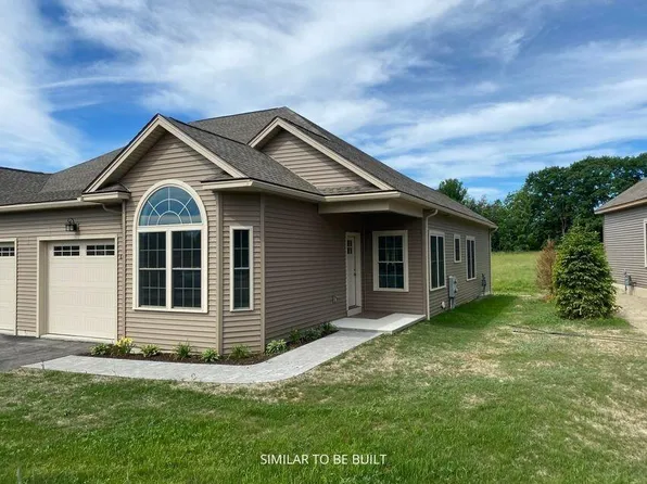 28 Killarney Court, Veazie, ME 04401