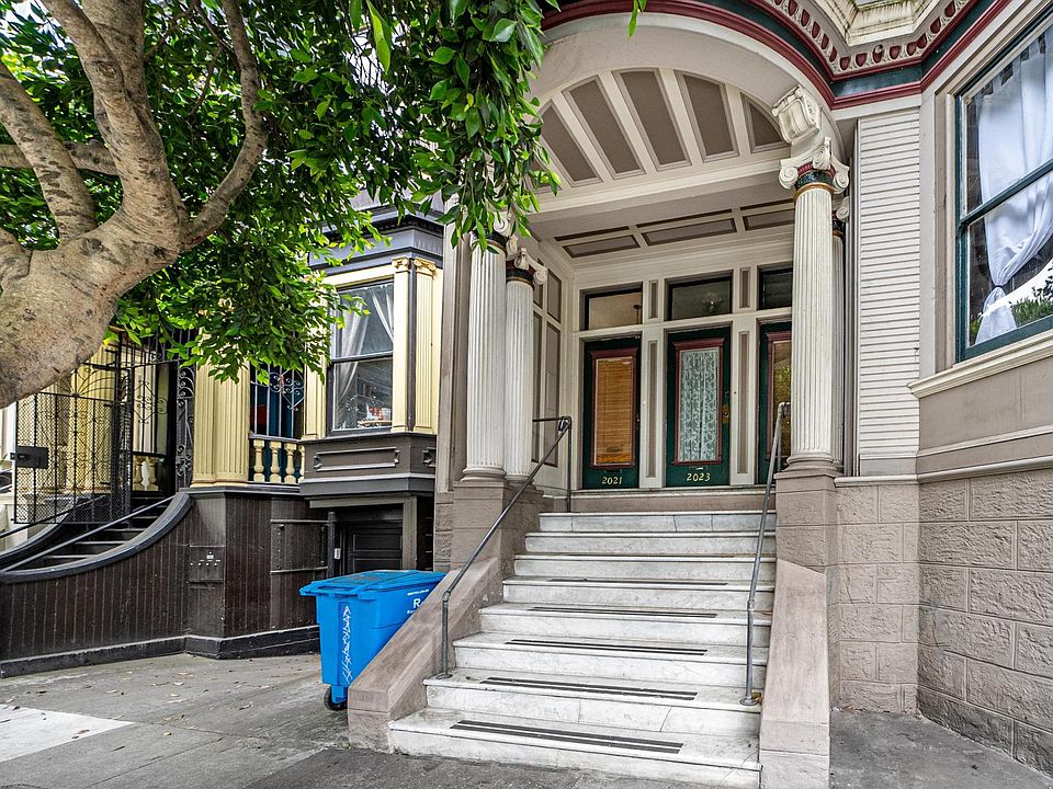 1st image of 2021 Oak St