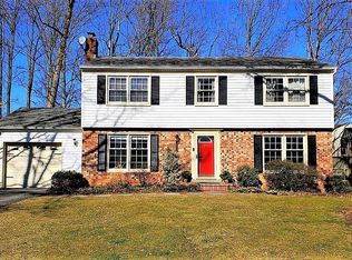 12804 Reams Station Pl, Herndon, VA 20170