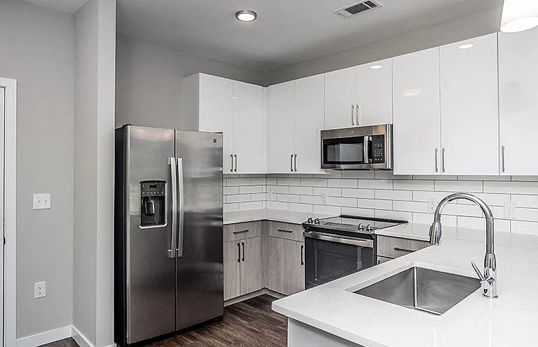 Holly Springs Place Apartments — Photo 6